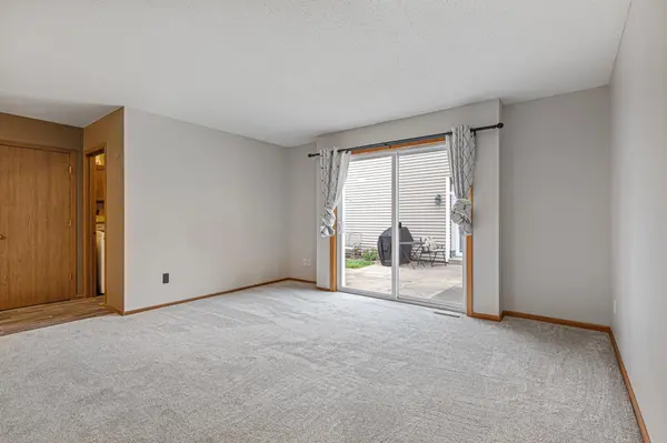 417 Whispering River LN, Farmington, MN 55024