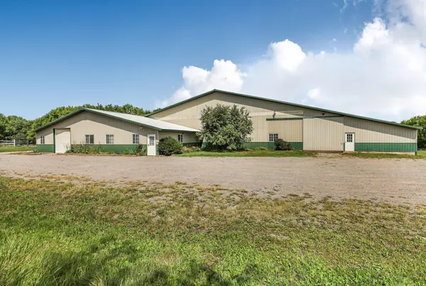 31572 Collegeville RD, Saint Joseph, MN 56374