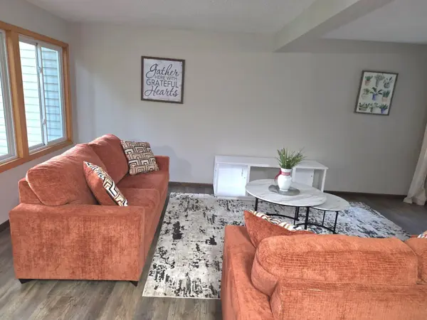 7211 Perry CT E #0, Brooklyn Center, MN 55429