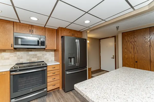 2100 Valkyrie DR NW #301, Rochester, MN 55901