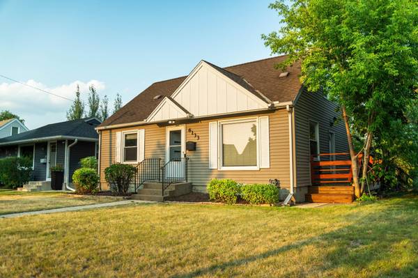 6133 Thomas AVE S, Minneapolis, MN 55410