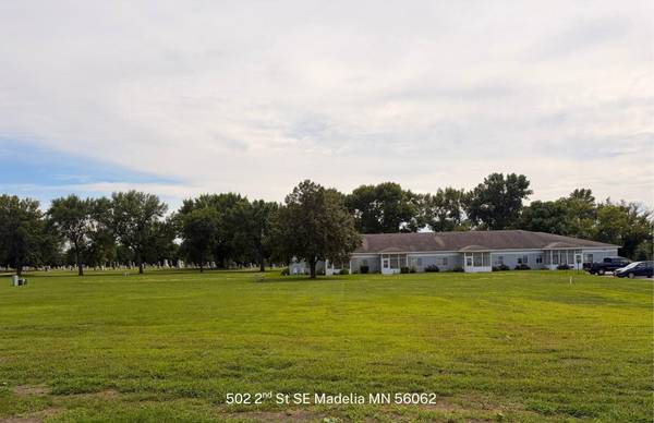 502 2nd ST SE, Madelia, MN 56062