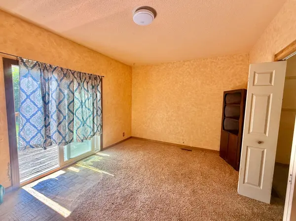 400 High AVE, Willmar, MN 56201