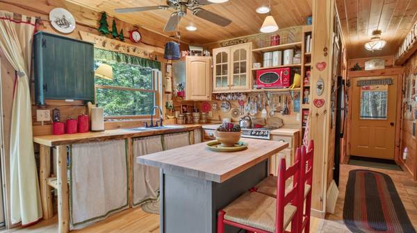9146 Chippewa Pines WAY, Winter, WI 54896