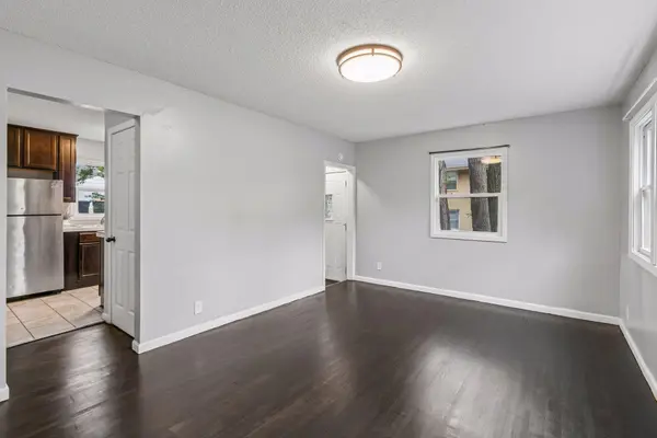 5149 University AVE NE, Columbia Heights, MN 55421