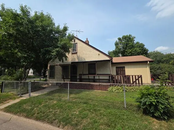 3057 Georgia AVE S, Saint Louis Park, MN 55426