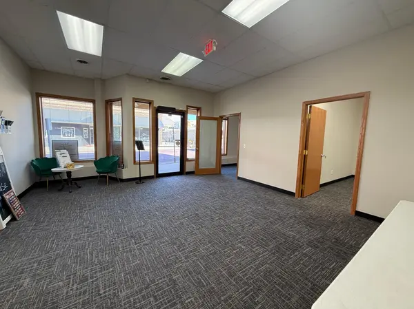 216 S Washington ST, Redwood Falls, MN 56283