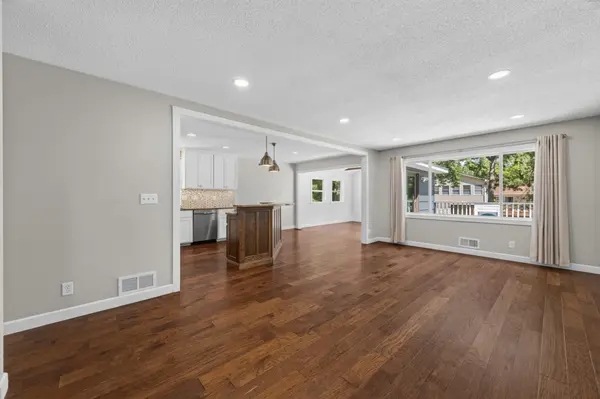 2421 4th ST, White Bear Twp, MN 55110