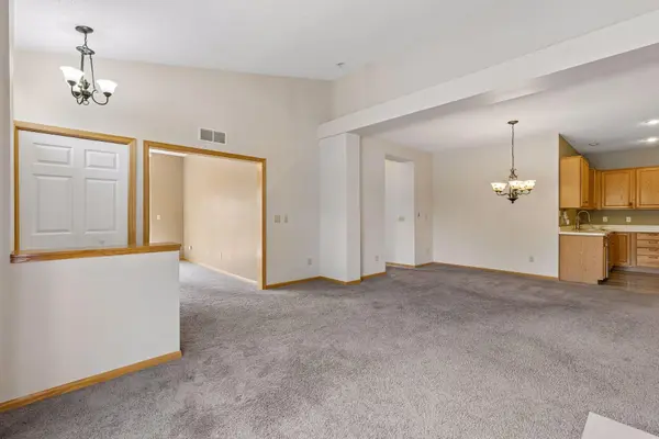 17607 38th AVE N, Plymouth, MN 55446