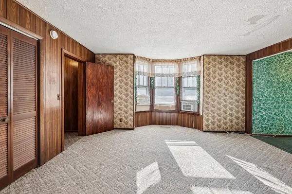 1145 Burns AVE, Saint Paul, MN 55106