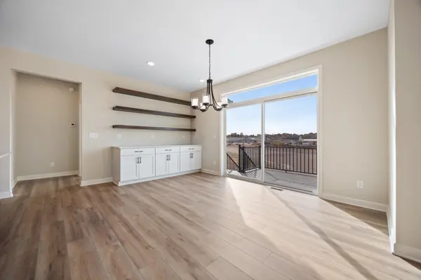 17989 Hidden Creek TRL, Lakeville, MN 55044