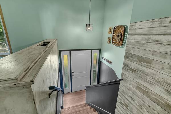 145 7th ST NW, Milaca, MN 56353