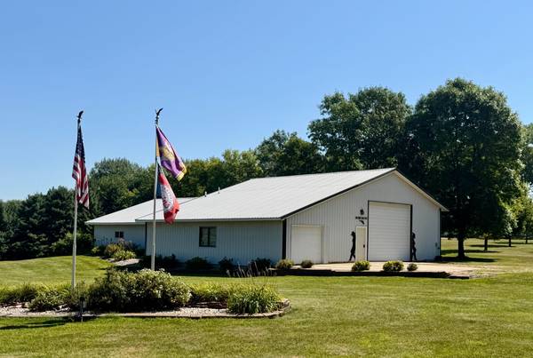 1620 Sioux Trail RD, Lake Benton, MN 56149