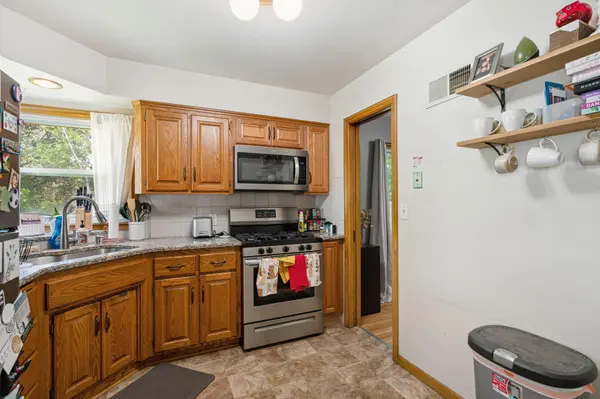 6819 Eliot View RD, Saint Louis Park, MN 55426