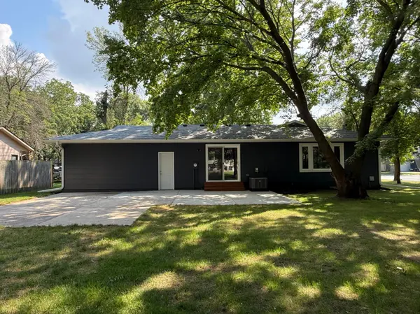 420 Livingston CT, Northfield, MN 55057