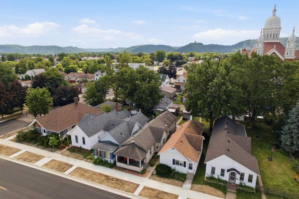 619 E 3rd ST, Winona, MN 55987