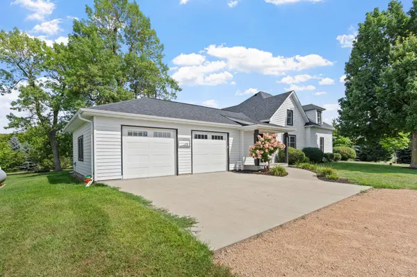 9431 County Road 13 SE, Delano, MN 55328