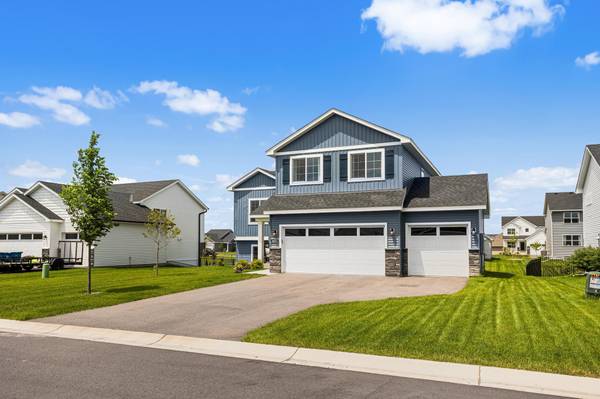 1622 Oak Ridge ST, Hanover, MN 55341