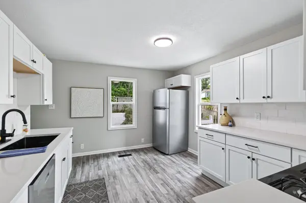 156 Granite ST, Saint Paul, MN 55117