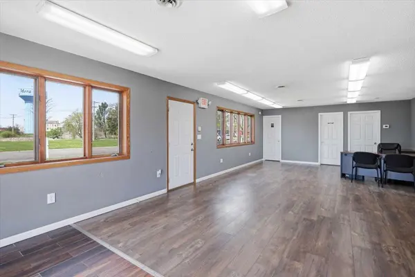 100 N Pine ST S, Mora, MN 55051