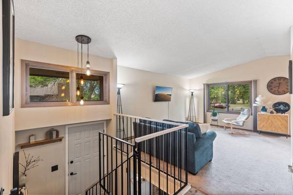 1258 Bridle Path CT, White Bear Lake, MN 55110