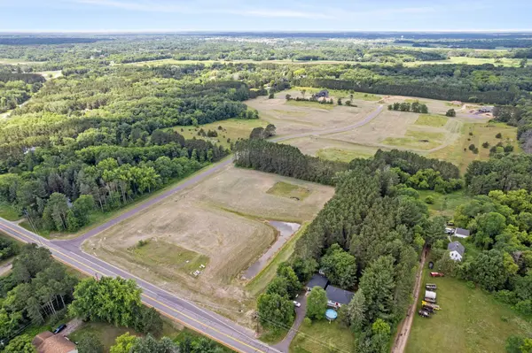 2818 198th AVE NW, East Bethel, MN 55011
