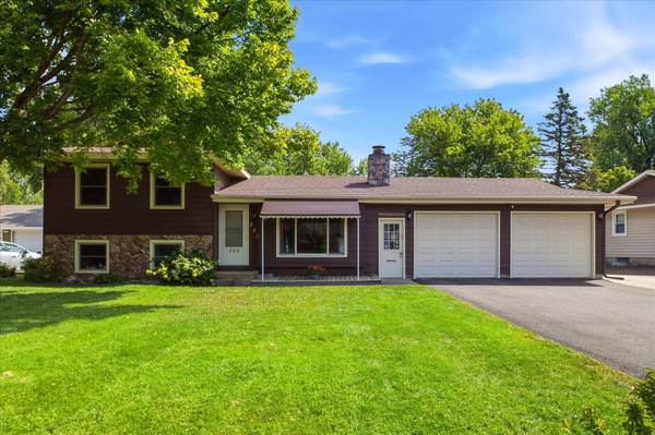 280 117th LN NE, Blaine, MN 55434