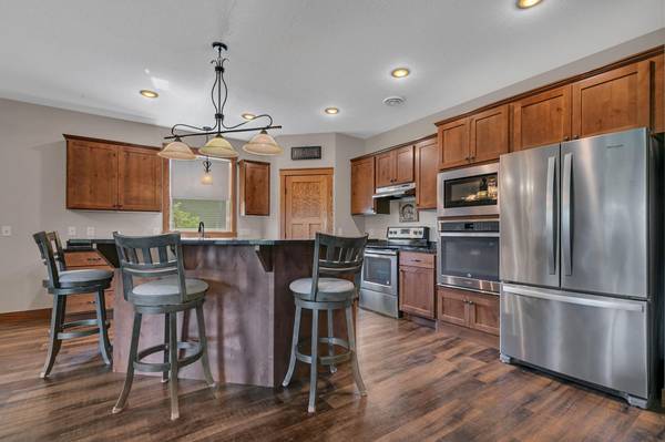 2218 72nd AVE N, Saint Cloud, MN 56303