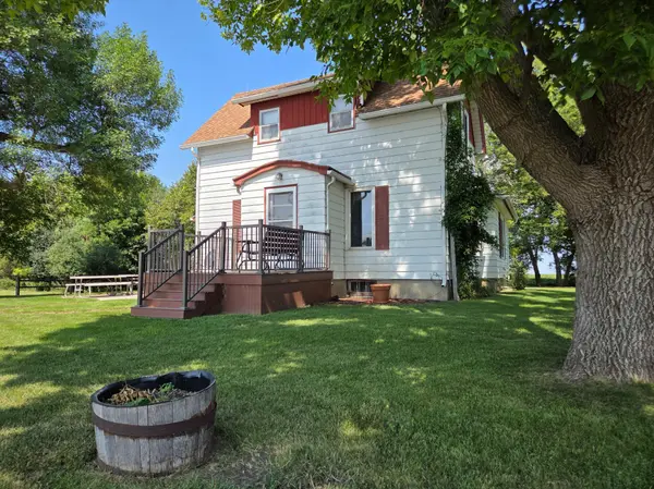 60713 150th ST, Chokio, MN 56221
