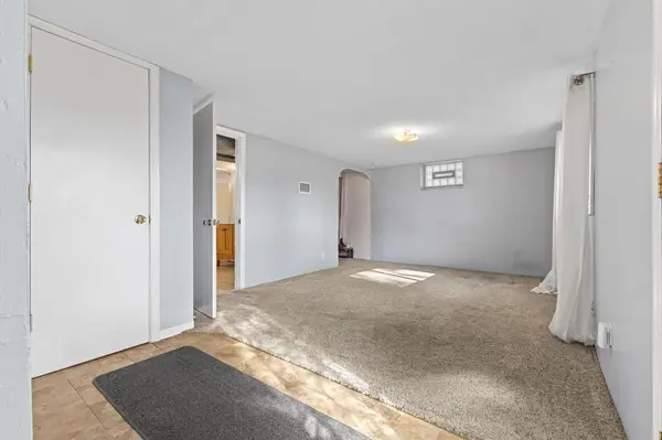 7430 Able ST NE, Fridley, MN 55432