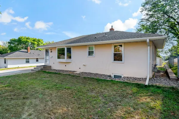 407 12th AVE S, South Saint Paul, MN 55075