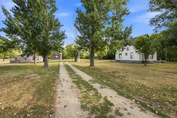 16805 48th ST SE, Davenport, ND 58021
