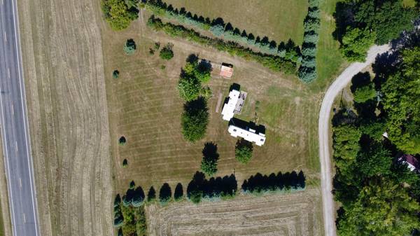 48481 Baileys Bay RD, Big Stone City, SD 57216