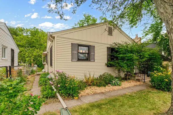 2510 Vincent AVE N, Minneapolis, MN 55411