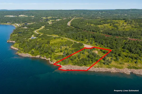 XXXX E Stanley Rd, Two Harbors, MN 55616