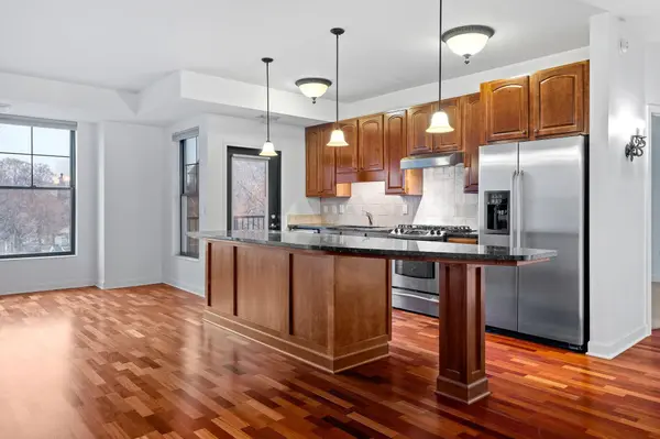 317 Groveland AVE #521, Minneapolis, MN 55403