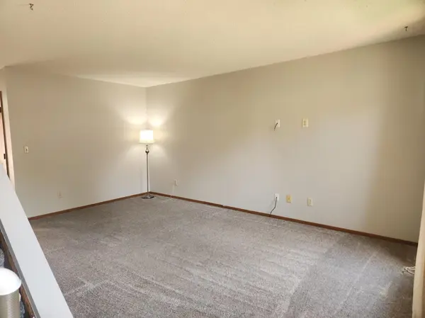 315 12 1/2 AVE E, West Fargo, ND 58078