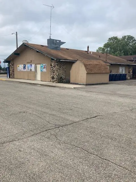 100 W Main ST, Cyrus, MN 56323