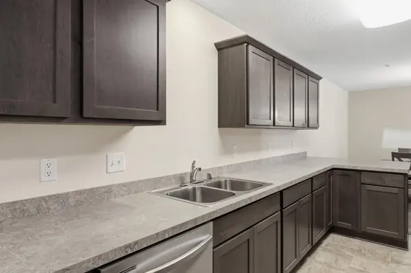 305 Chatum LN, Jordan, MN 55352