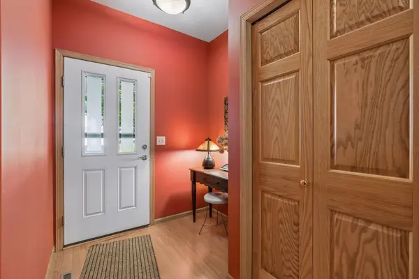 4805 Iris Alcove, White Bear Twp, MN 55127