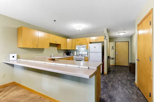 4845 W 123rd ST #201, Savage, MN 55378