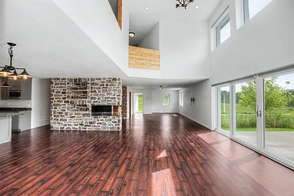 434 210th AVE, Somerset, WI 54025