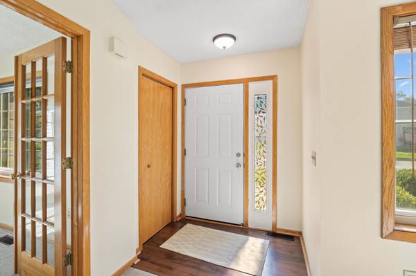 4143 Ruby LN #72, Eagan, MN 55122