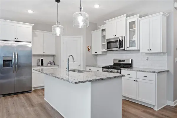 31594 Green Scene DR, Breezy Point, MN 56472