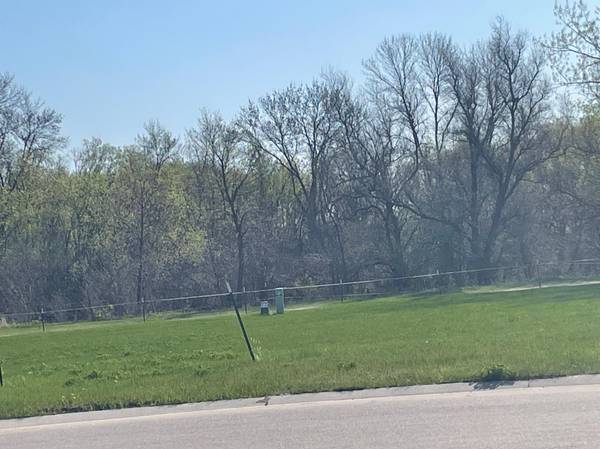 210 19th Street CIR NE, Barnesville, MN 56514