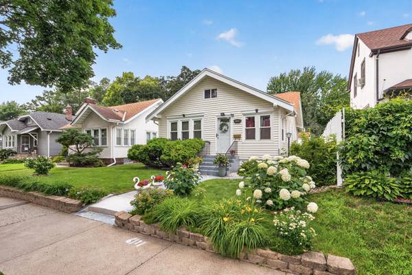 4224 Stevens AVE, Minneapolis, MN 55409