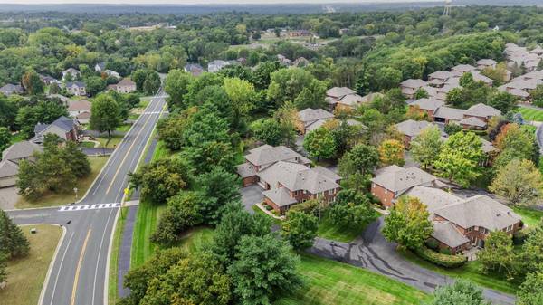 1914 Hunter Hill RD, Hudson, WI 54016