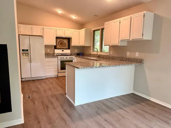 5224 Seabury RD, Mound, MN 55364