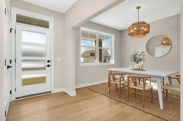 2164 Eustis, Roseville, MN 55113