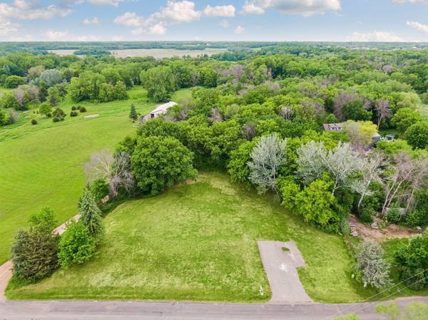 5990 Painter RD, Minnetrista, MN 55364